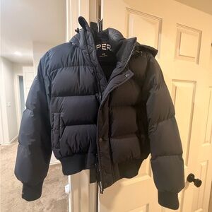 Aritzia Superpuff Short Black Puffer Jacket